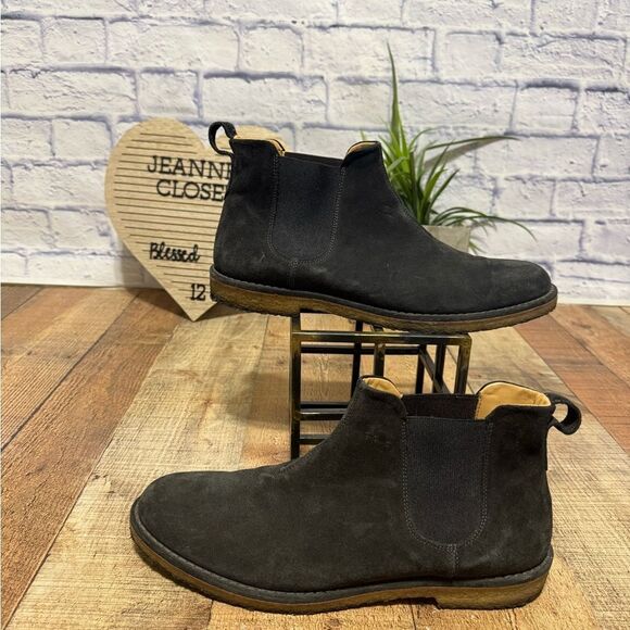 Vince - Bonham Suede Water Repellent Chelsea Boots - Graphite - Picture 1 of 11